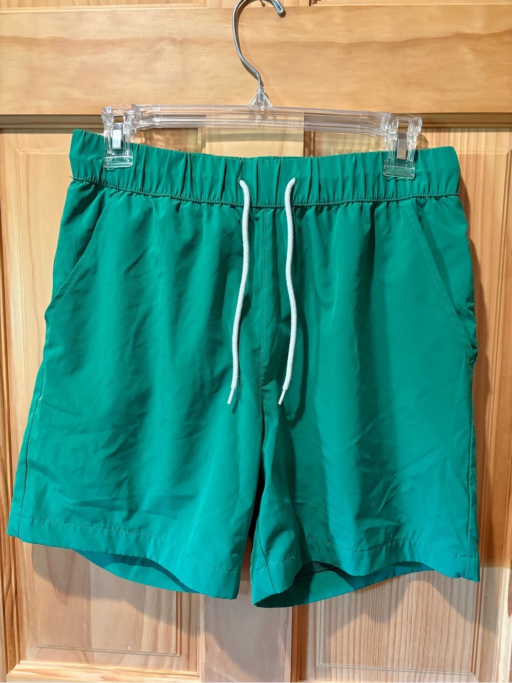 Original Use Men's Green athletic gym/lounge shorts Size S